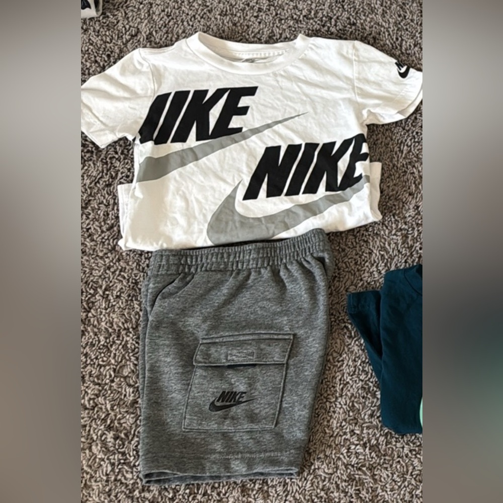 Nike Kids Charcoal Gray Shorts set